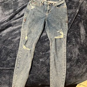 True Religion Jennie curvy mid rise super skinny size 30